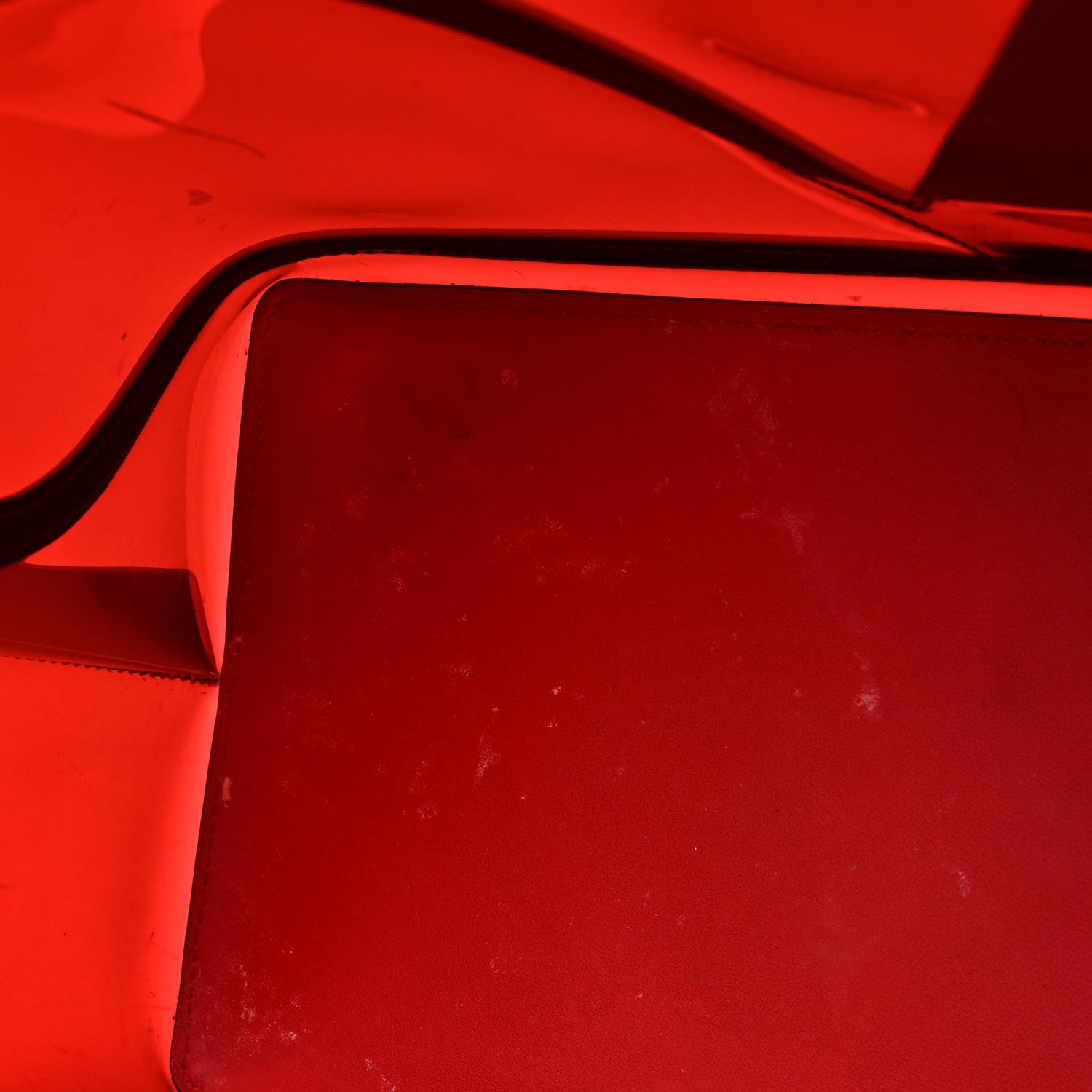 PVC Vlogo Small Escape Tote Red