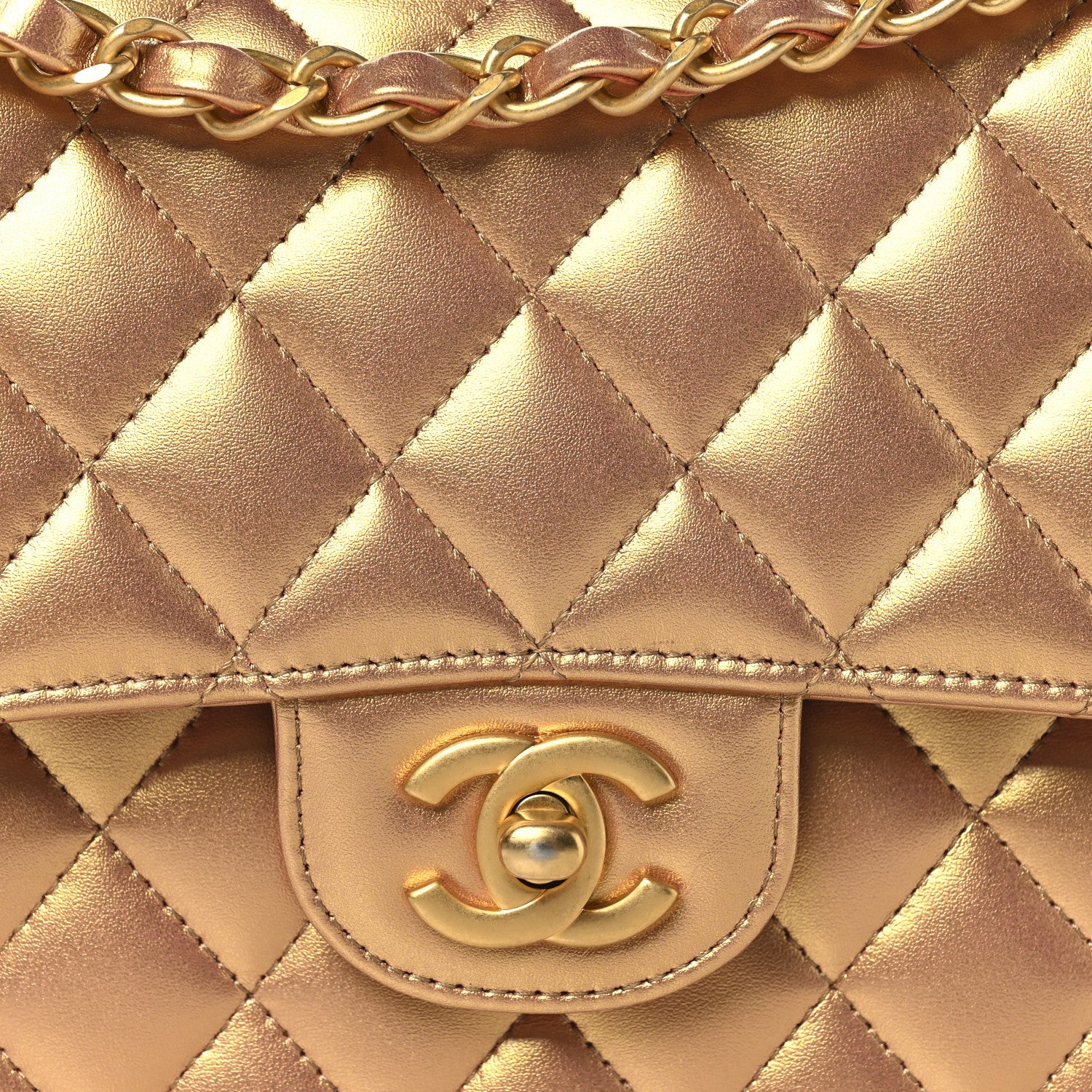 Metallic Lambskin Quilted Medium Double Flap Golden