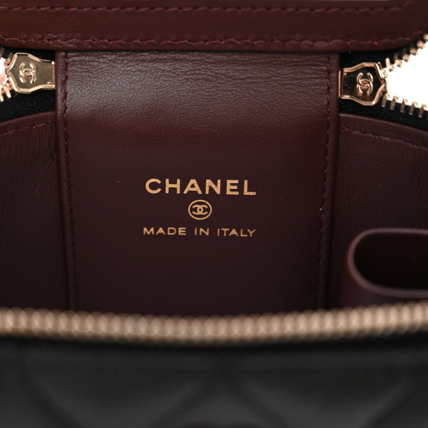 Caviar Quilted Mini Vanity Case With Chain Black