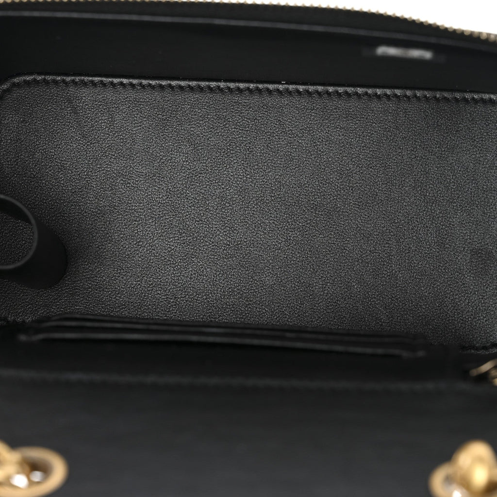 Lambskin Quilted Small Pillow Crush Vanity Case With Chain Black