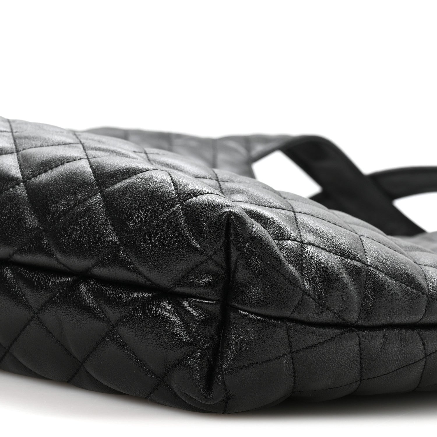 Lambskin Quilted Maxi Icare Shopping Tote Black