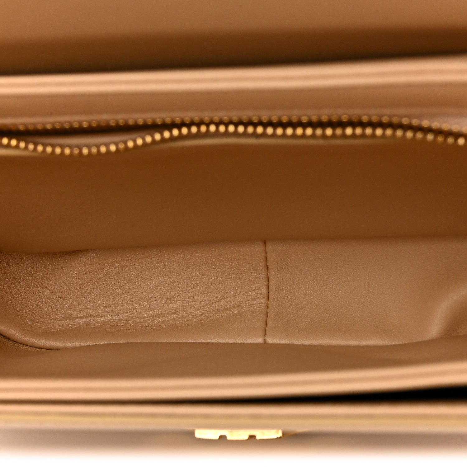 Shiny Calfskin Teen Triomphe Nude