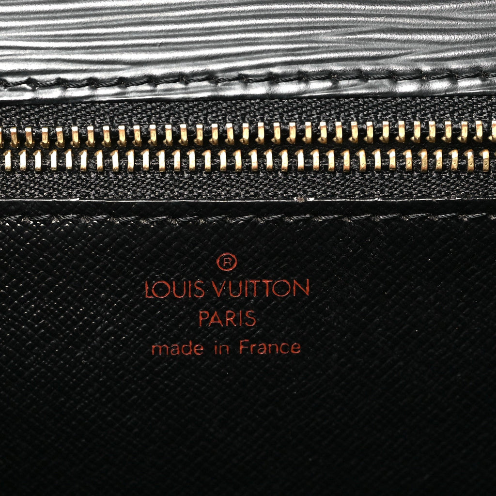 Epi Pochette Sellier Dragonne Clutch Black
