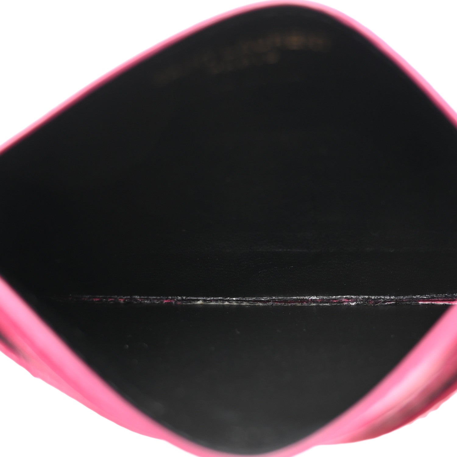 Grain De Poudre Matelasse Chevron Monogram Credit  Case Fresh Fuxia