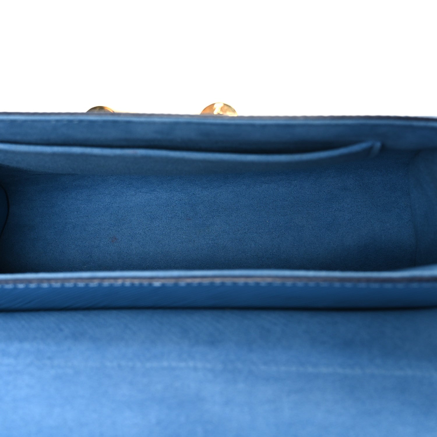 Epi Twist Shoulder Bag MM Blue Jean