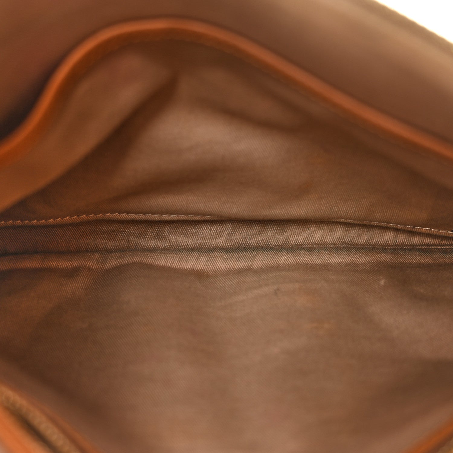 Visetos Medium Crossbody Pouch Cognac