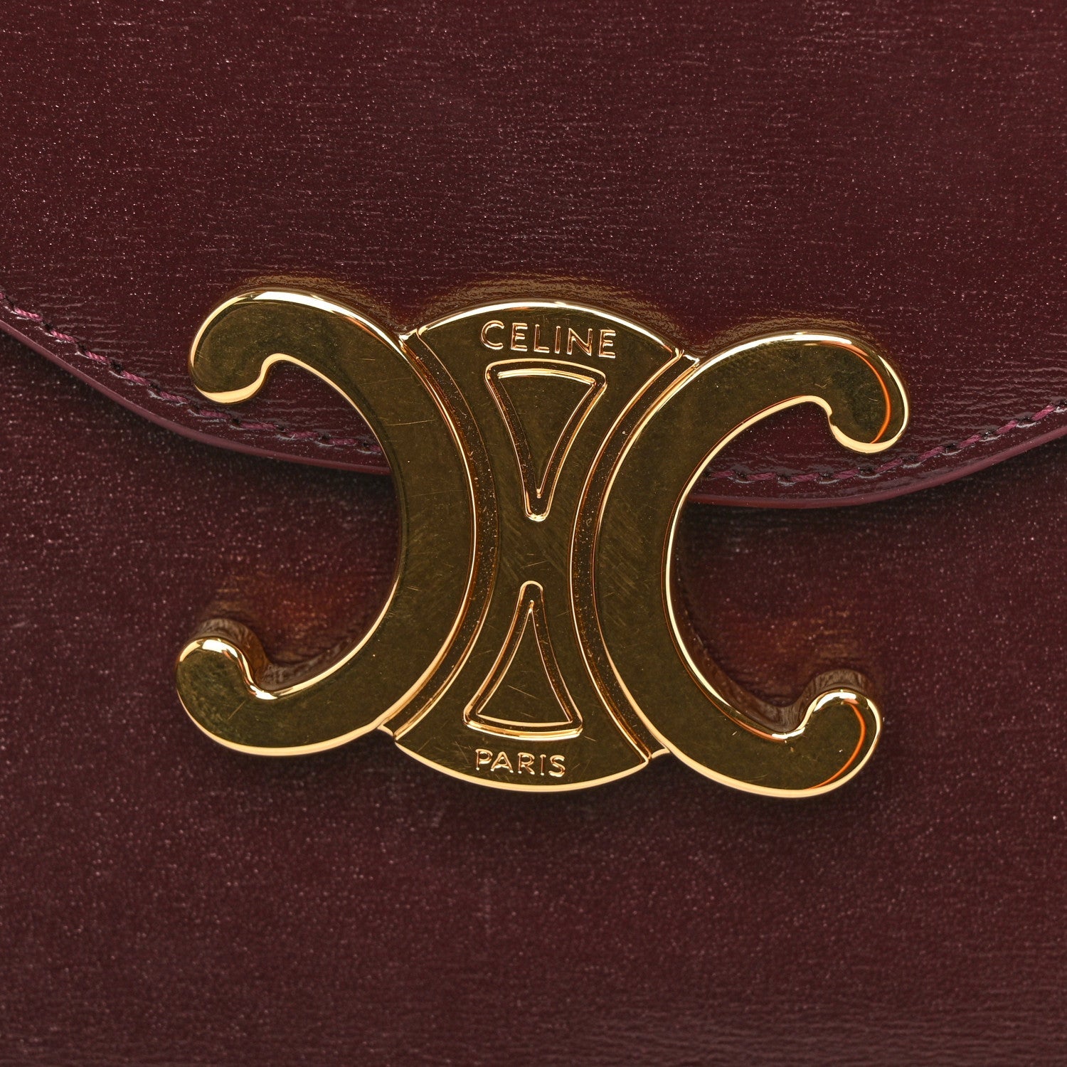Shiny Calfskin Triomphe Margo Wallet on Chain Burgundy
