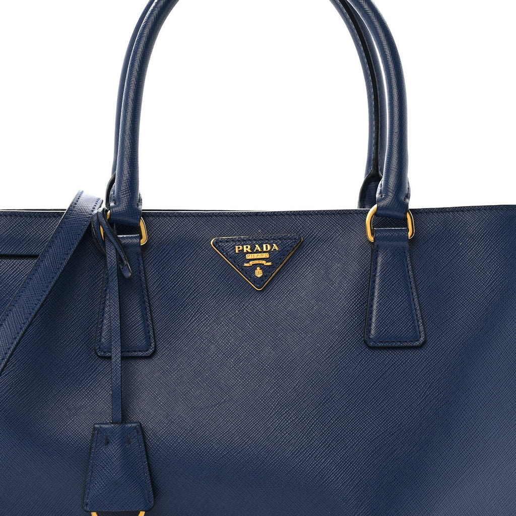Saffiano Lux Medium Tote Bluette