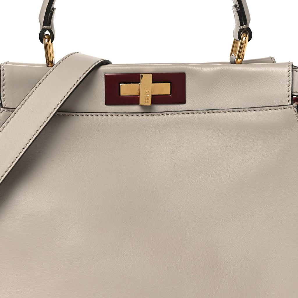 Vitello Seta Shiny Nappa Medium Peekaboo Iconic Satchel Grigio Polvere Bois de Rose
