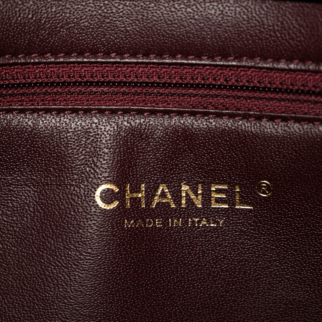 Lambskin Quilted Medium Diamond CC Flap Black