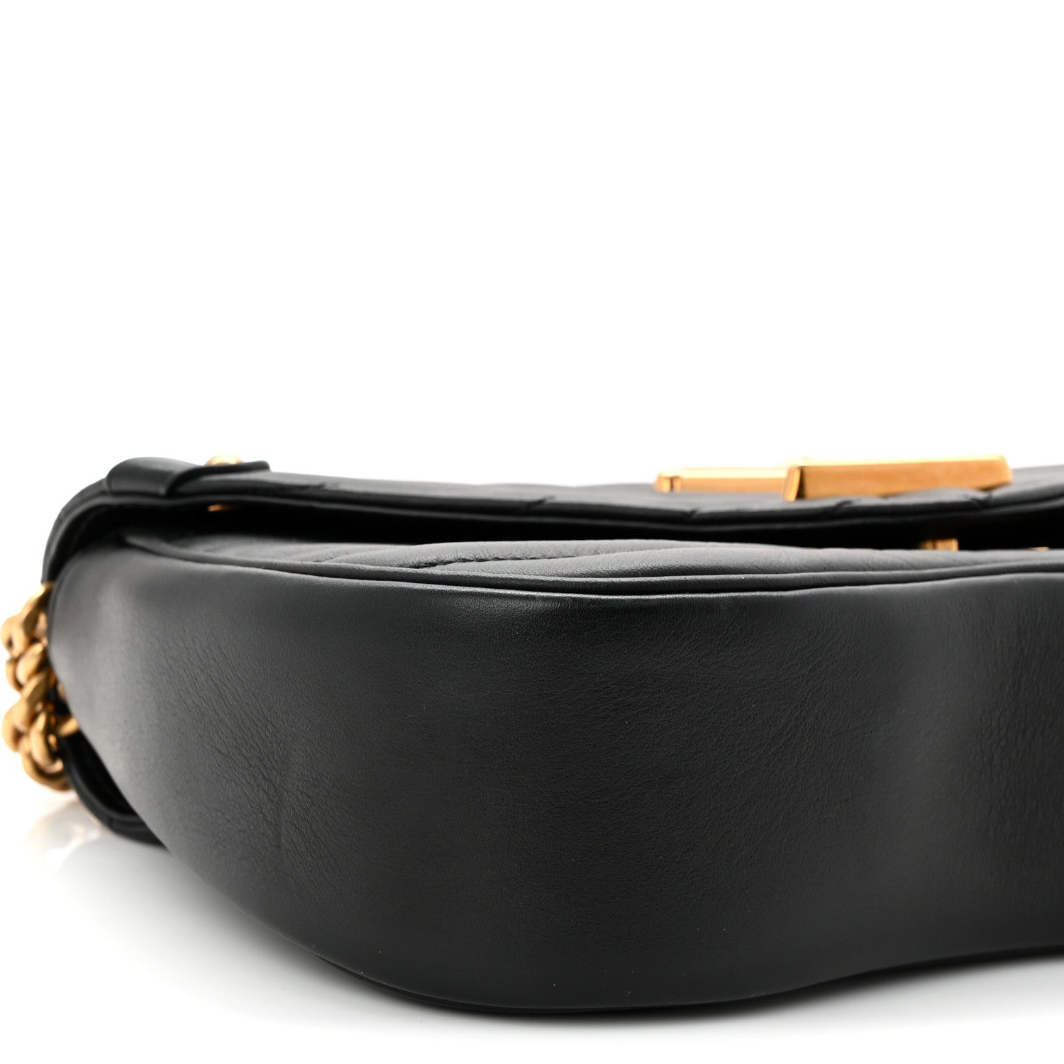 Calfskin New Wave Chain PM Black