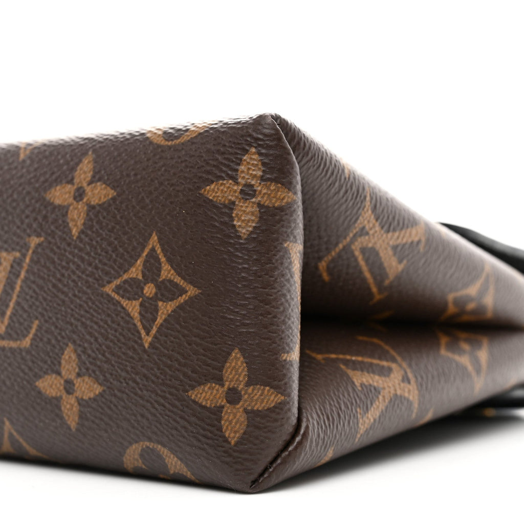 Monogram Locky BB Black