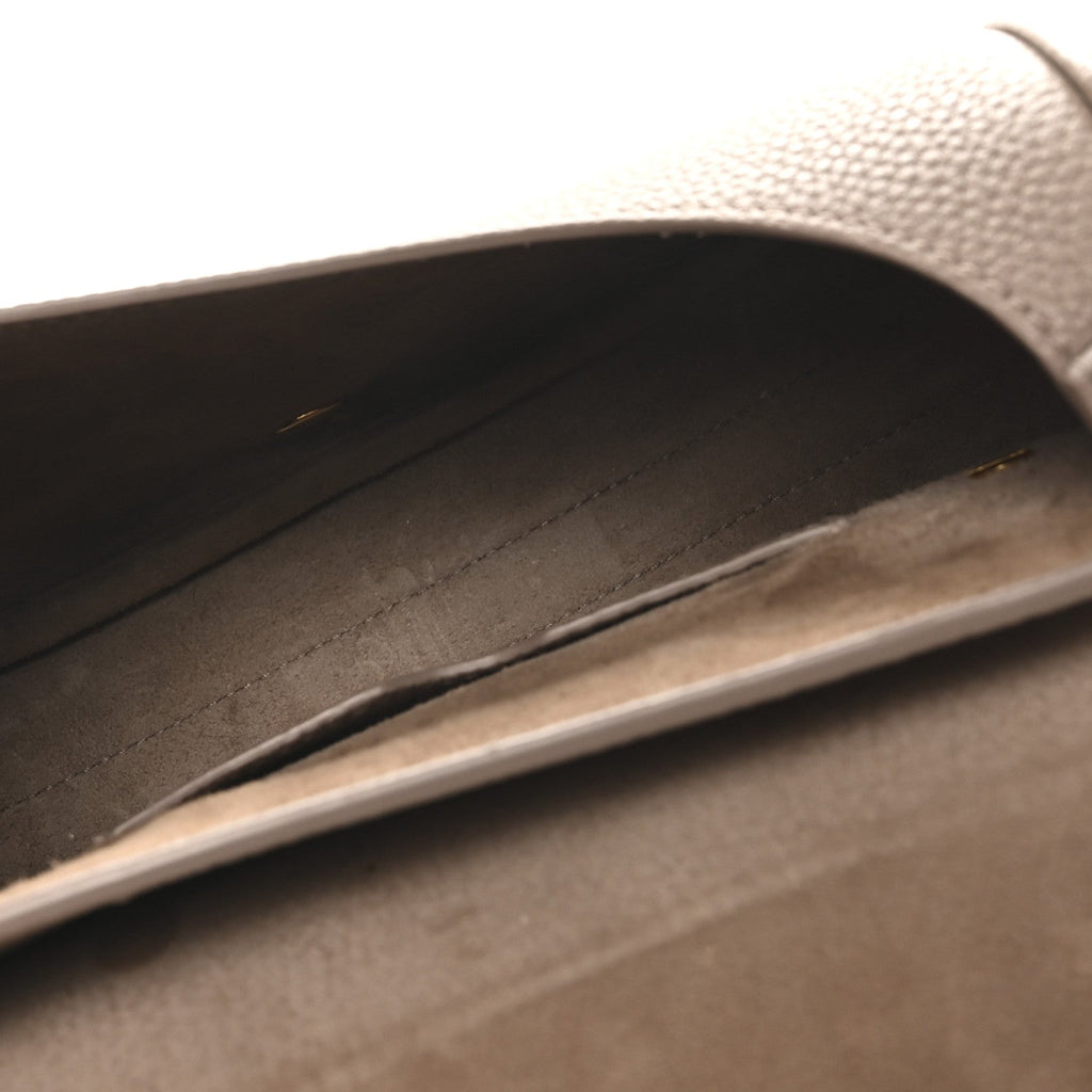 Grained Calfskin Medium Bobby Flap Warm Taupe