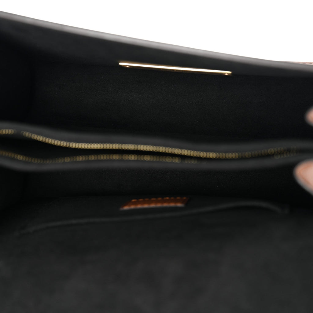 Reverse Monogram Dauphine MM