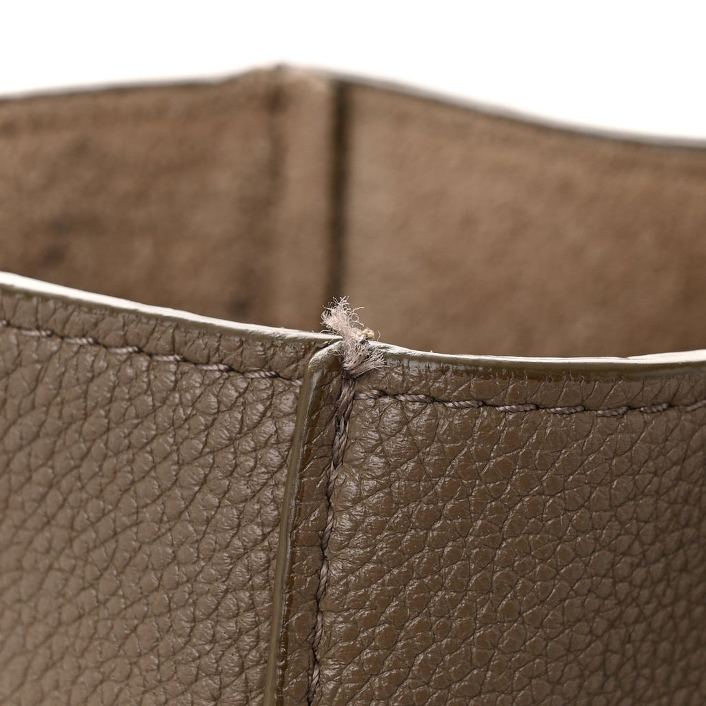Soft Grained Calfskin Small Sangle Bucket Bag