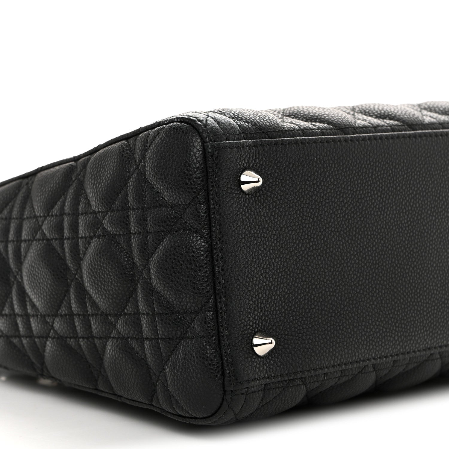 Grained Calfskin Cannage Medium Lady Dior Black