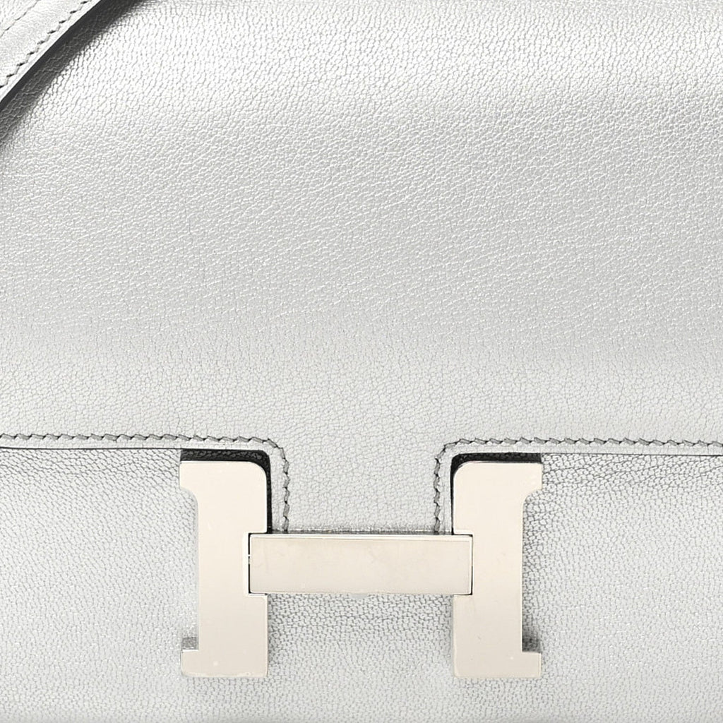 Metallic Chevre Chamkilight Constance 18 Argent