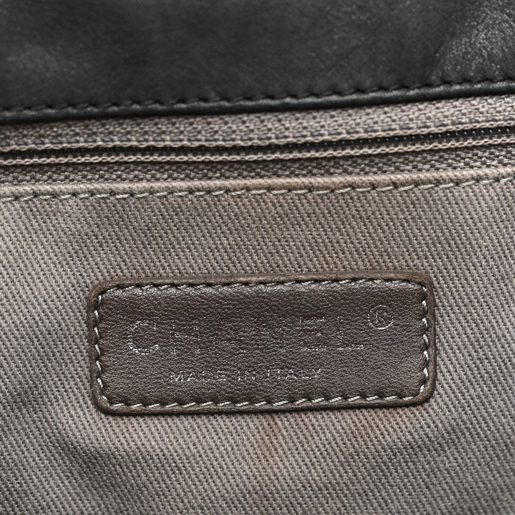 Iridescent Calfskin Glint Accordion Flap Black