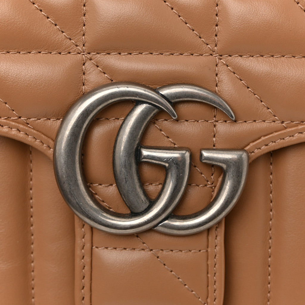 Calfskin Matelasse Aria Small GG Marmont Shoulder Bag Camelia