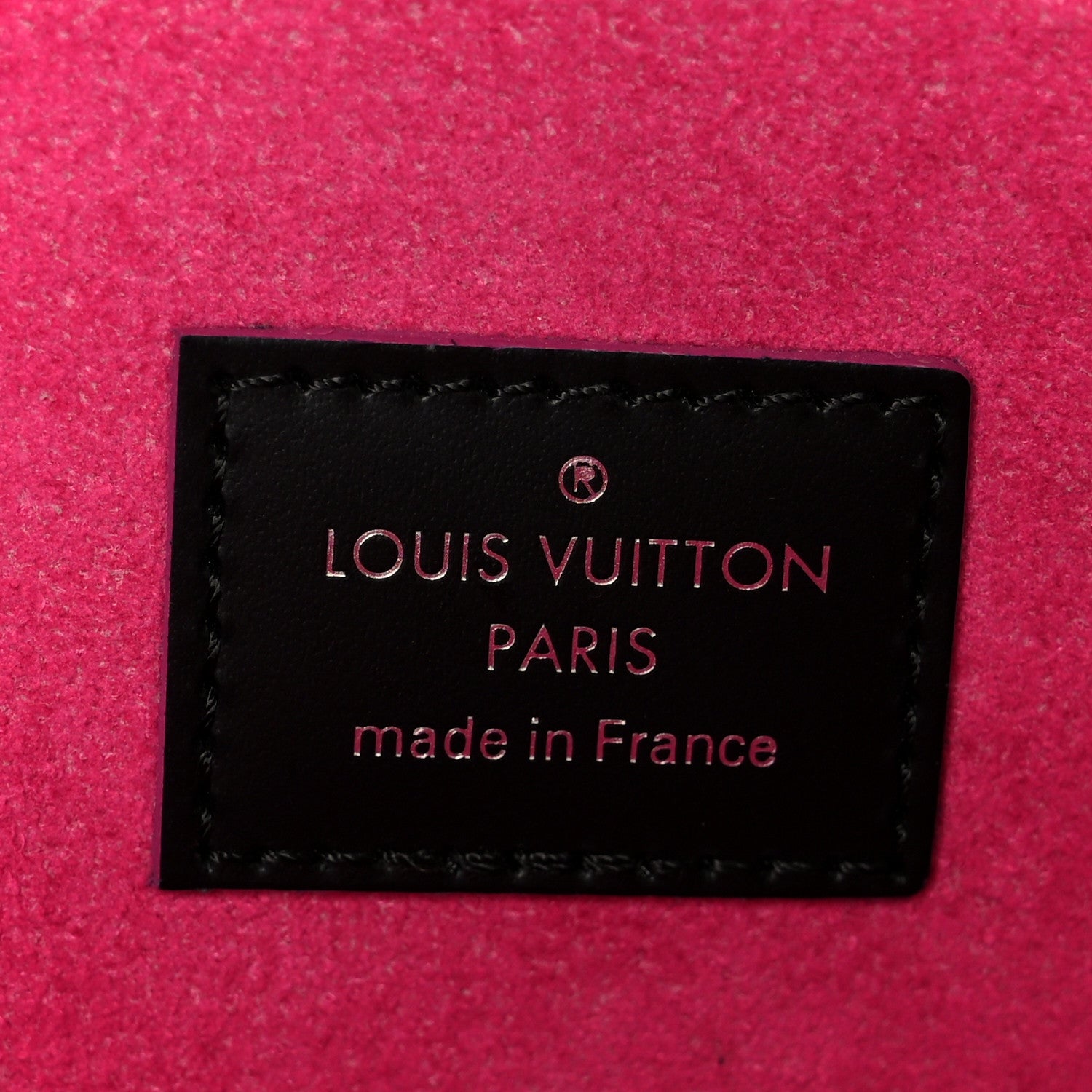Epi Pochette Felicie Black Hot Pink