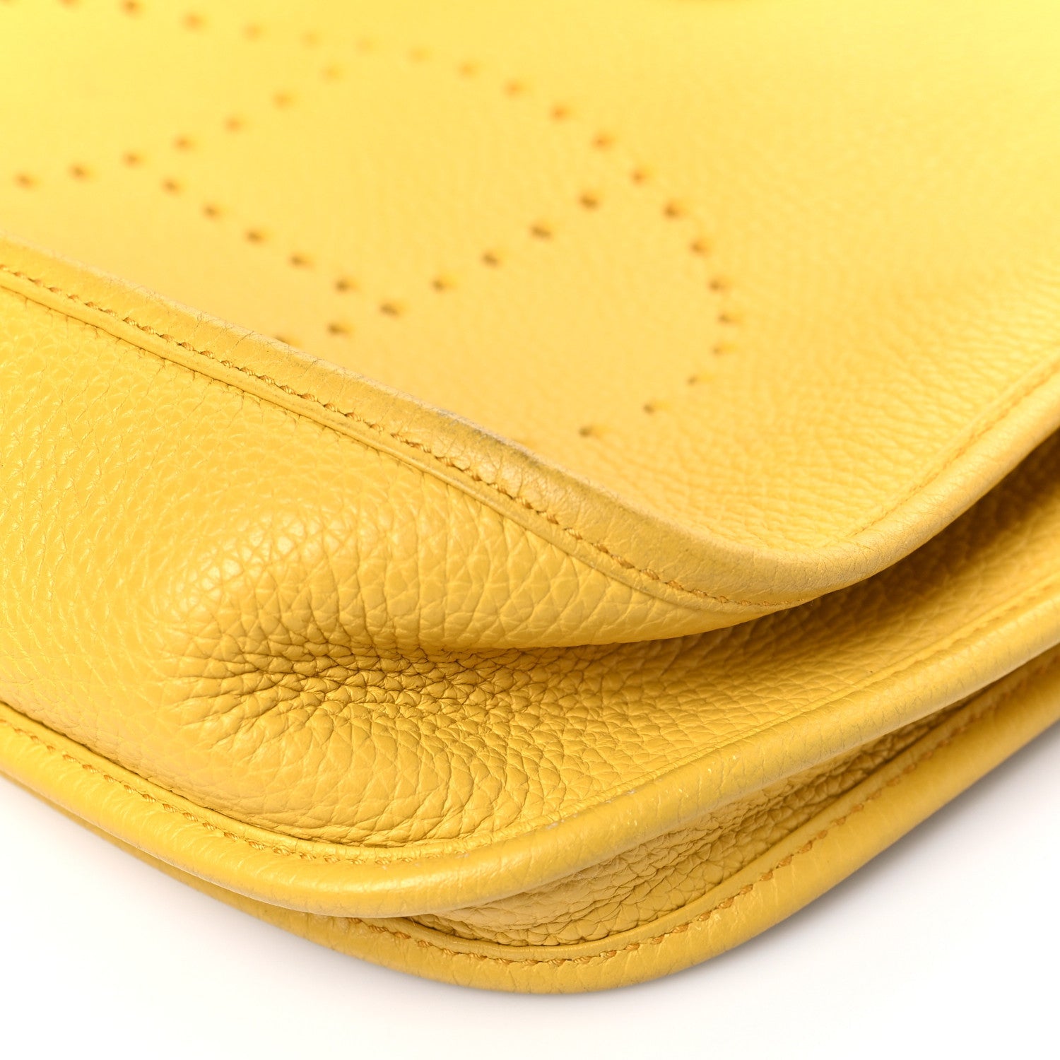 Taurillon Clemence Evelyne III PM Jaune Ambre