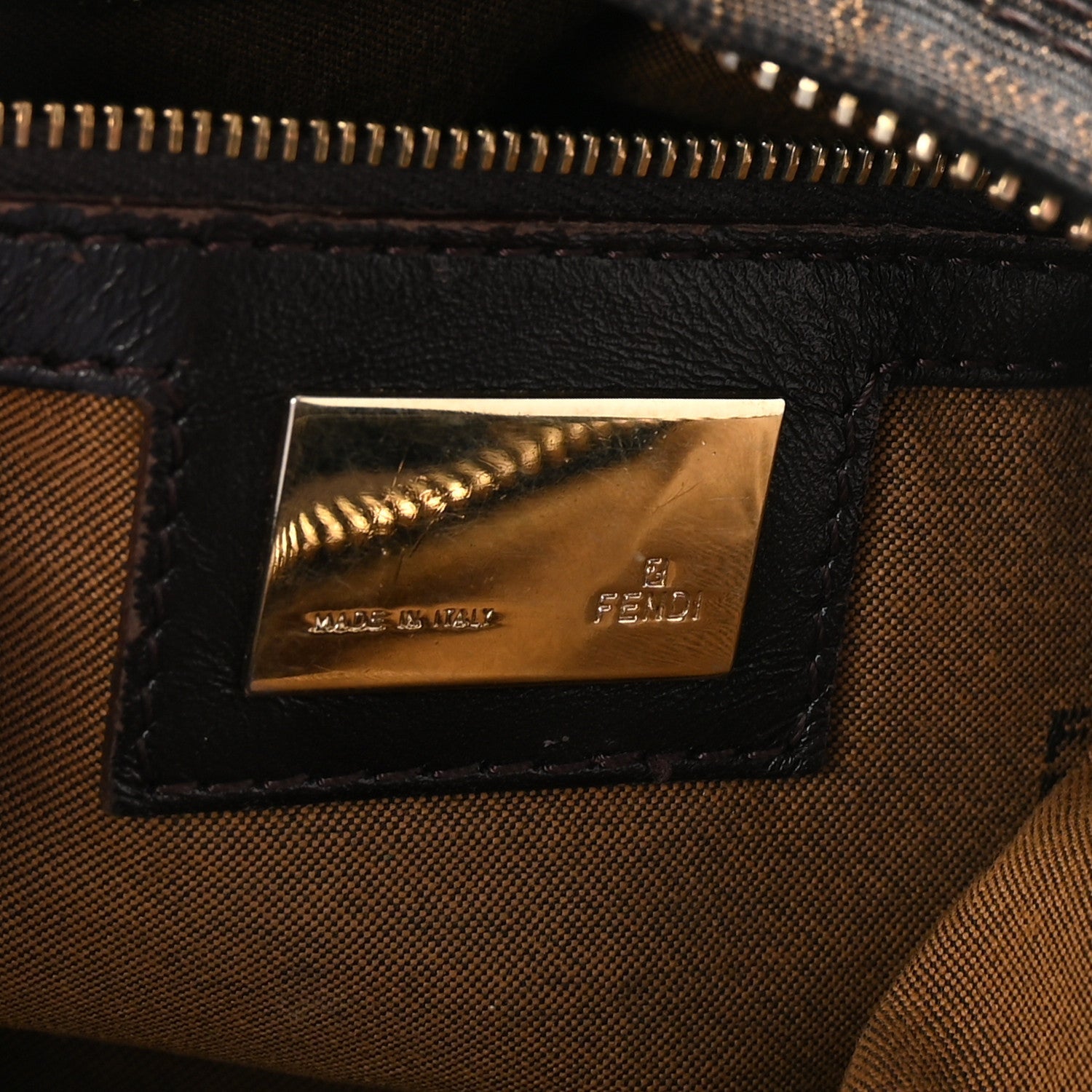 Zucca Small Chef Chain Hobo Tobacco