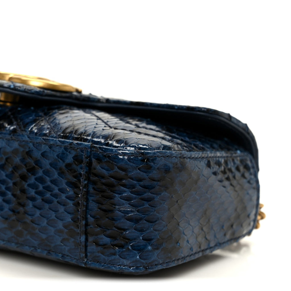 Snakeskin Matelasse Super Mini GG Marmont Shoulder Bag Blue