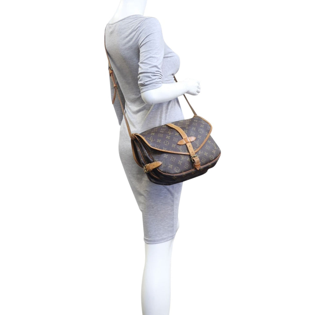Louis Vuitton Saumur 30 Monogram
