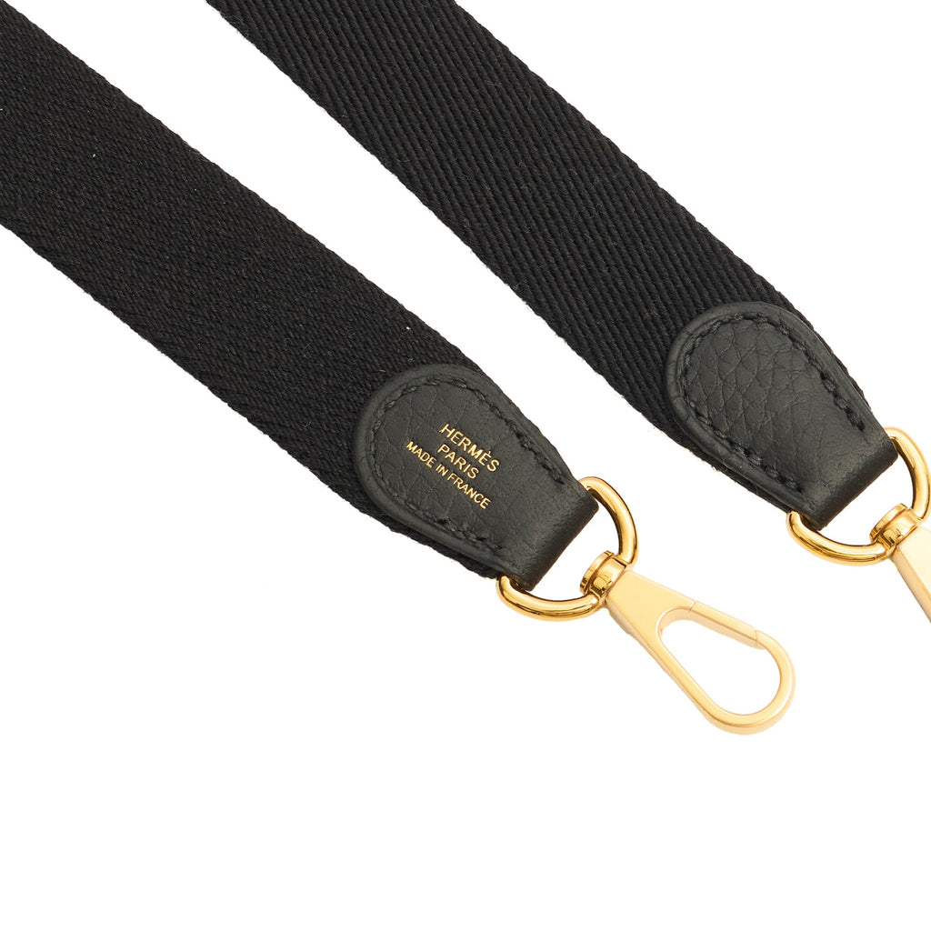 Hermes Cross Body Evelyne 16 in Black, Clemence Leather