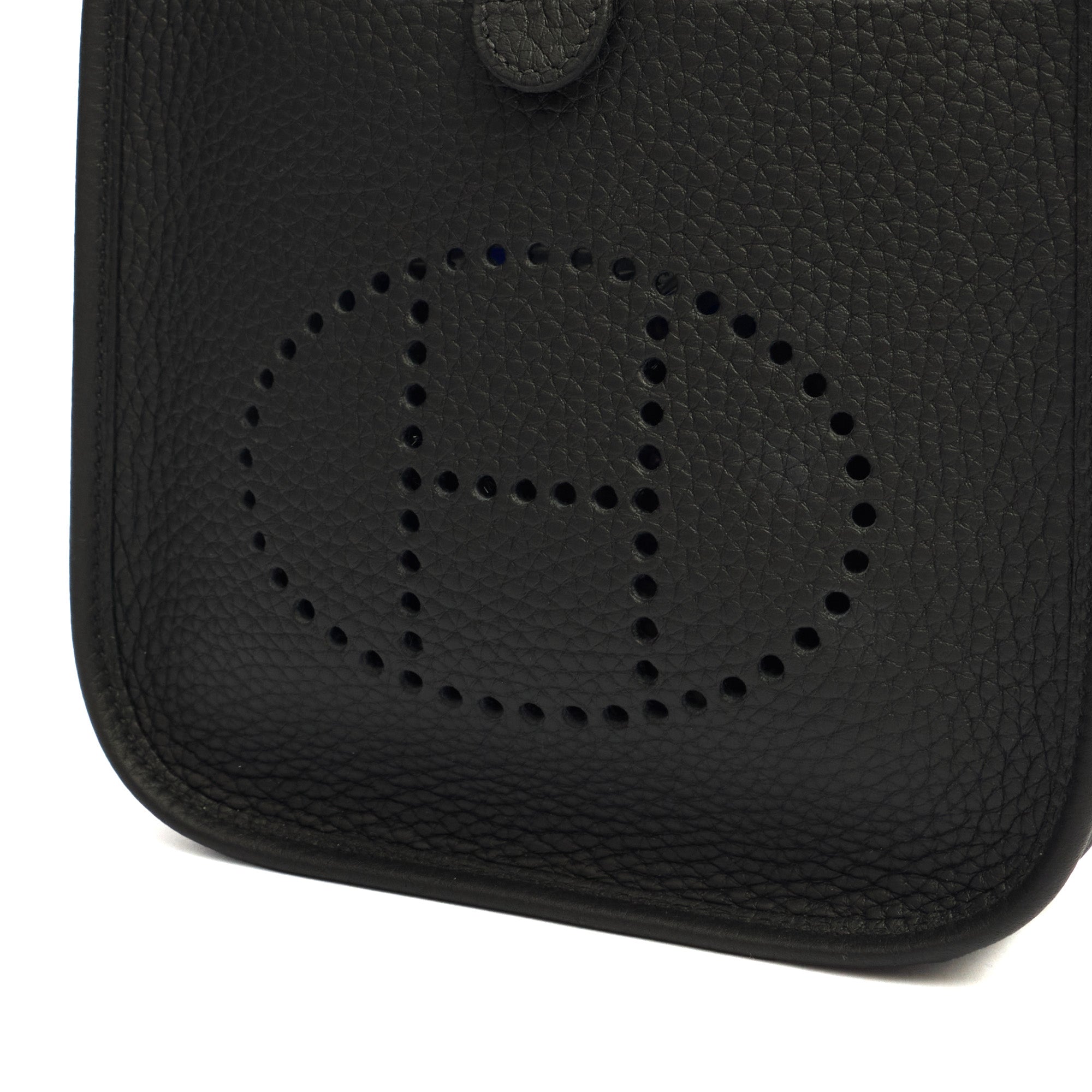 Hermes Cross Body Evelyne 16 in Black, Clemence Leather