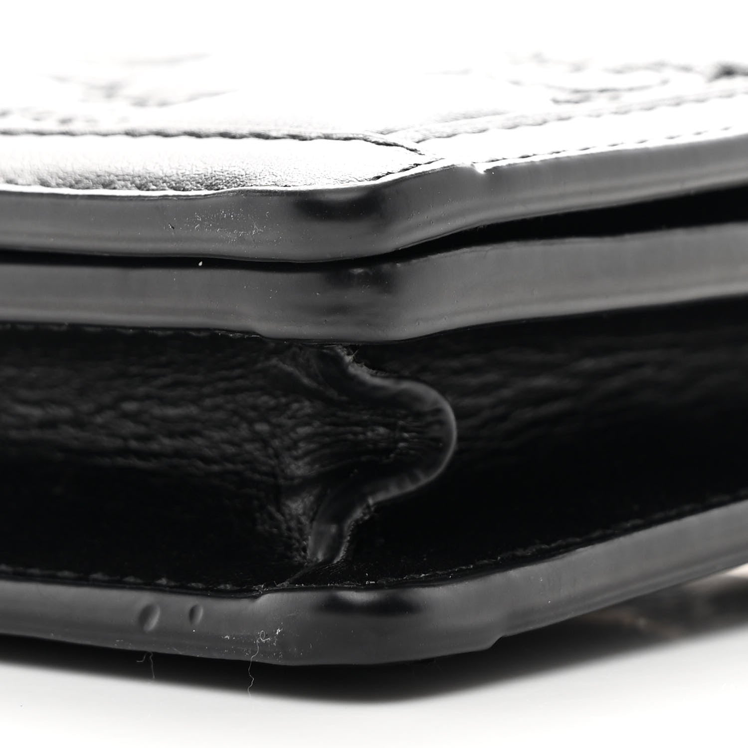Calfskin GG Matelasse Chain Wallet Black