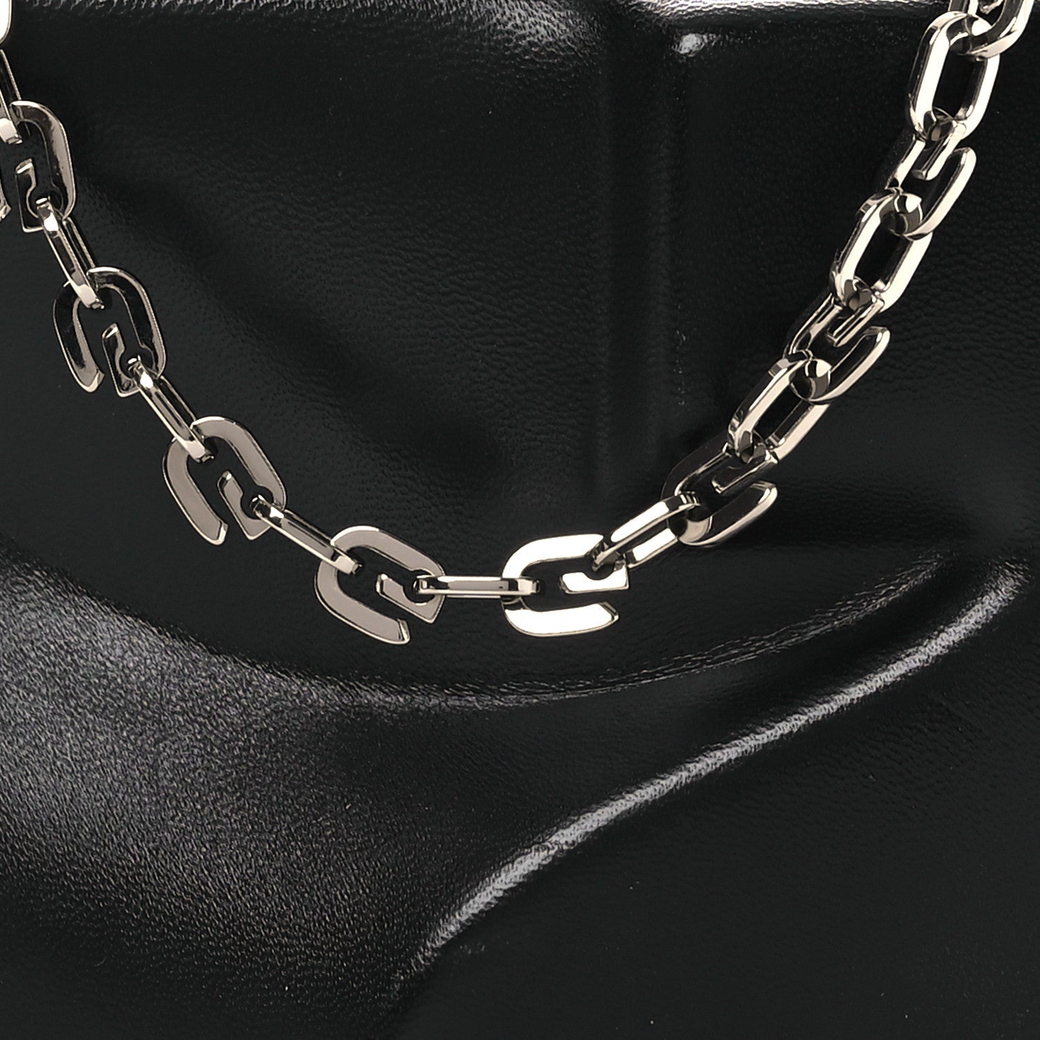 Calfskin G Chain Clutch Black