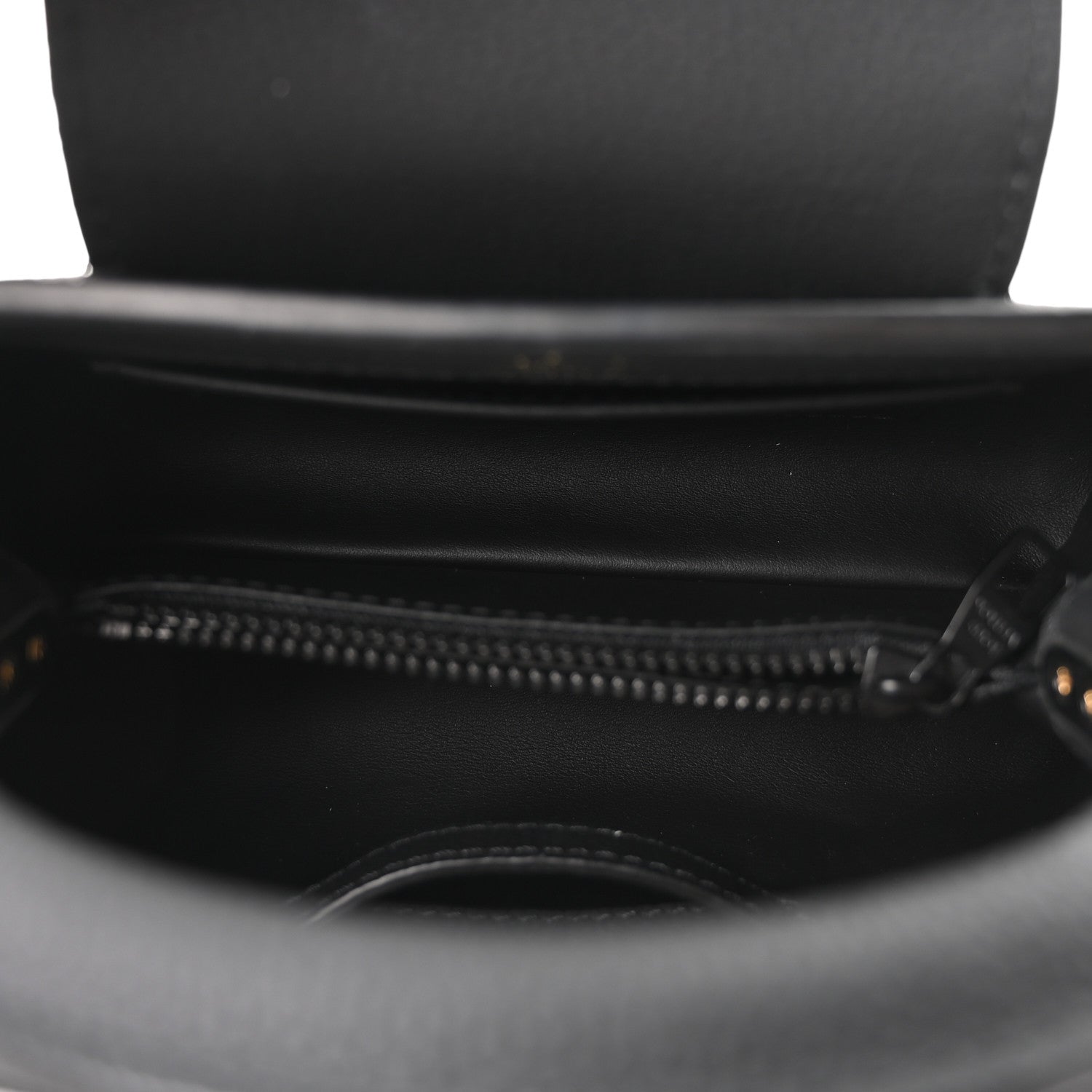 Matte Taurillon Capucines East West Mini All Black