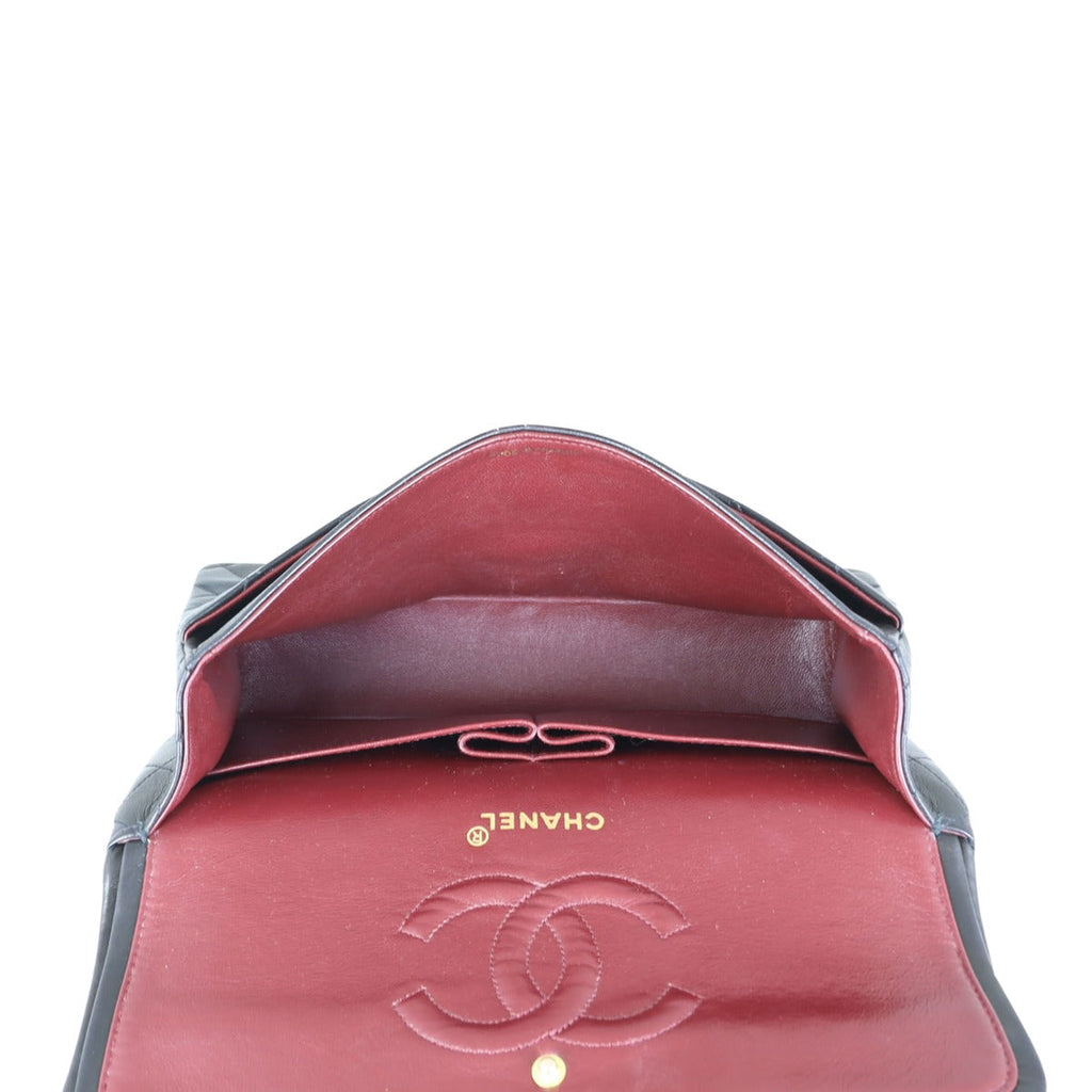 Chanel Classic Double Flap Medium | Black Vintage 2 Series