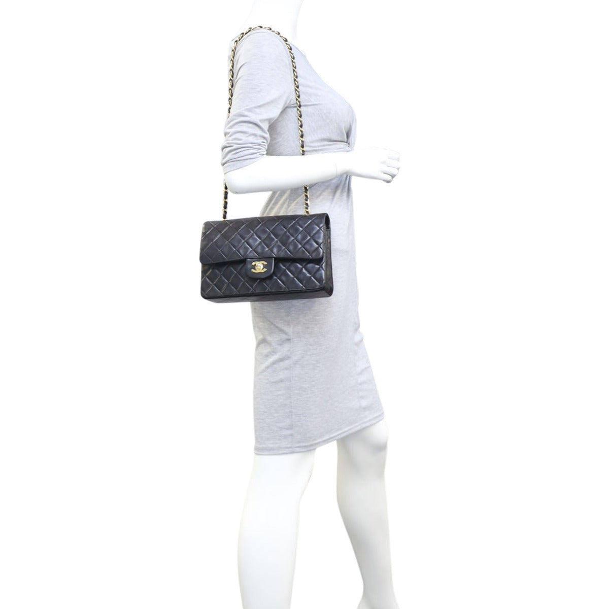 Chanel Classic Double Flap Medium | Black Vintage 2 Series