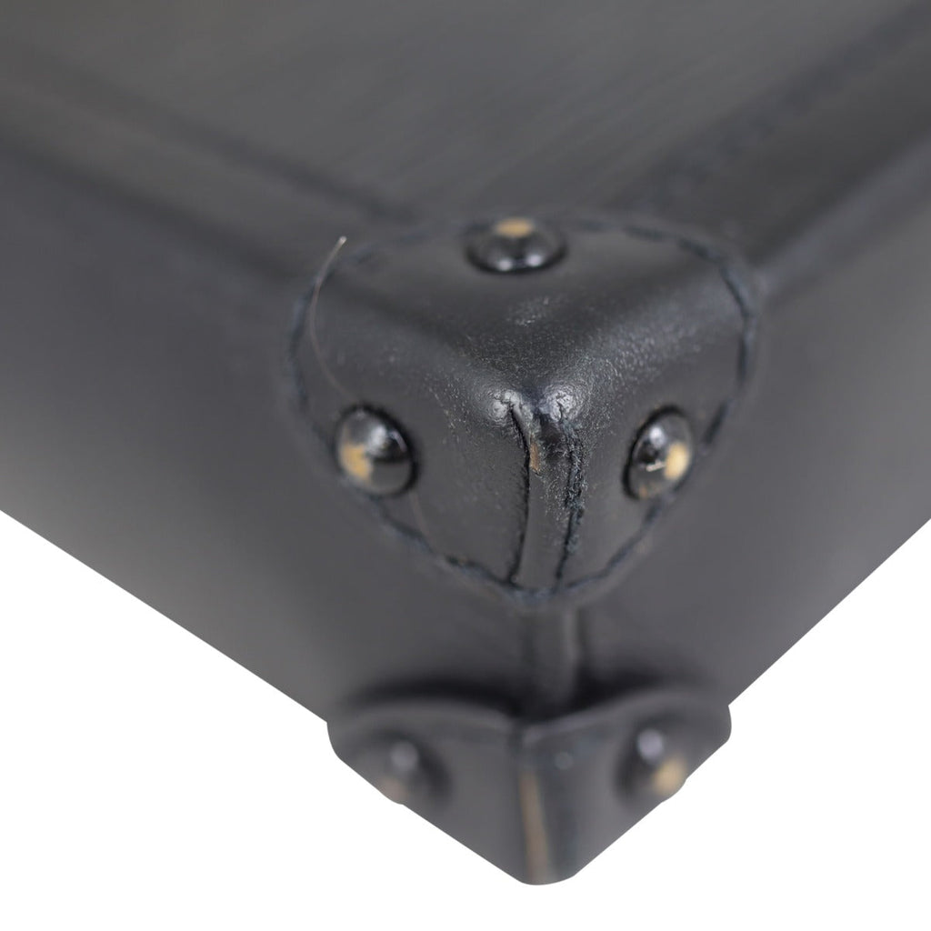 Louis Vuitton Vertical Trunk Pochette Epi