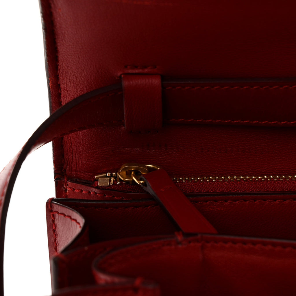 Box Calfskin Medium Classic Box Flap Bag Red