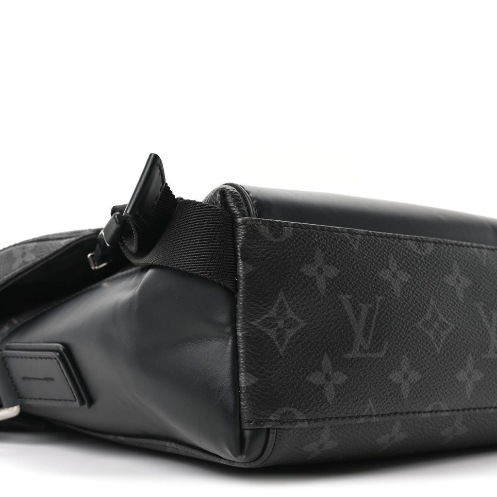 Monogram Eclipse Voyager PM Messenger