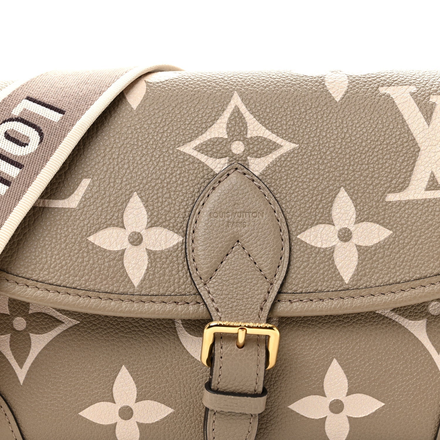 Empreinte Monogram Giant Diane Tourterelle Creme