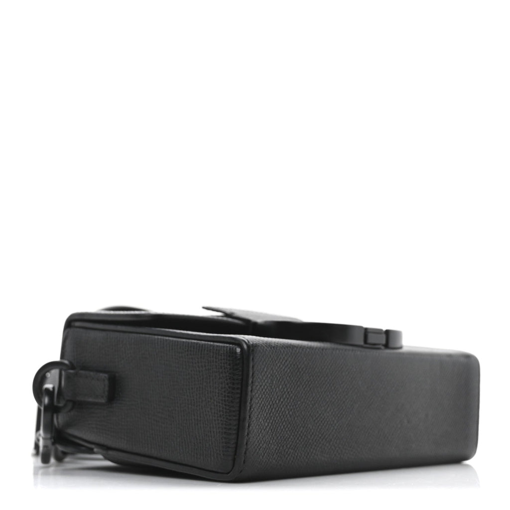 Ultra Matte Grained Calfskin 30 Montaigne Box Bag Black