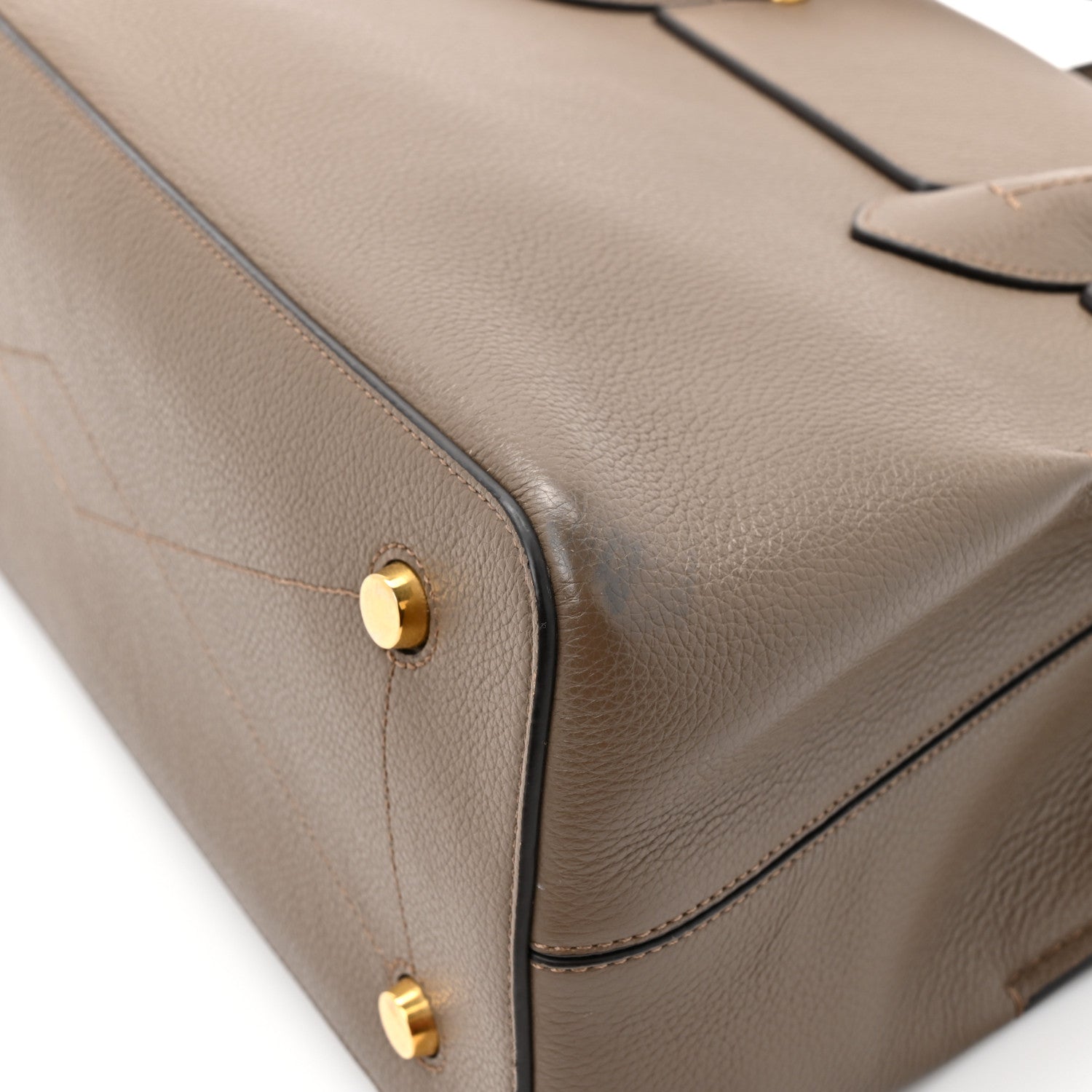 Small Classic Grain Calfskin Seaton Clay