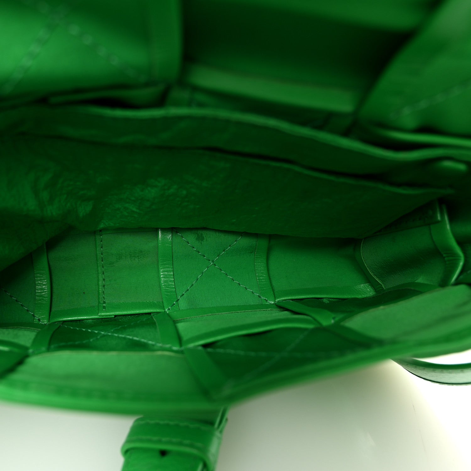 Paper Calfskin Intreccio Cassette Belt Bag Parakeet