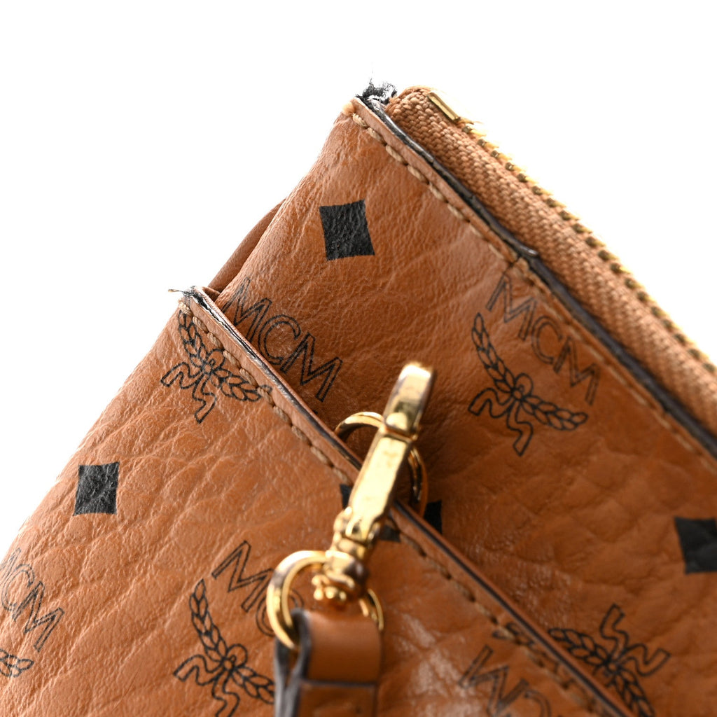 Visetos Medium Crossbody Pouch Cognac