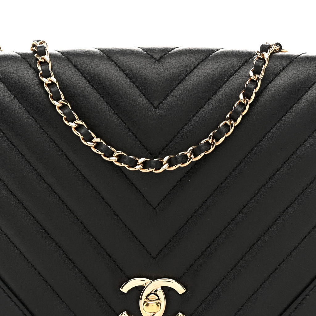 Calfskin Chevron Quilted Small Statement Flap Black