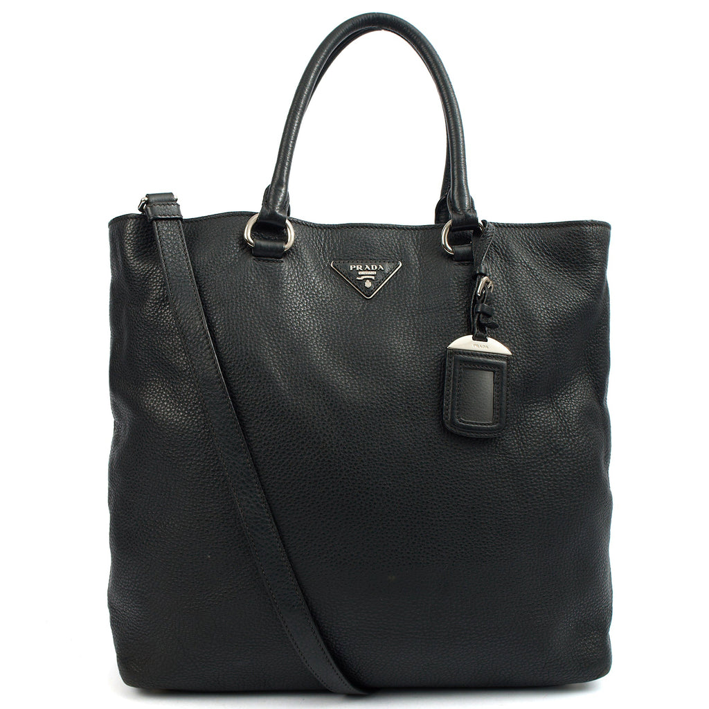 Prada Tote Tote in Black, Calfskin