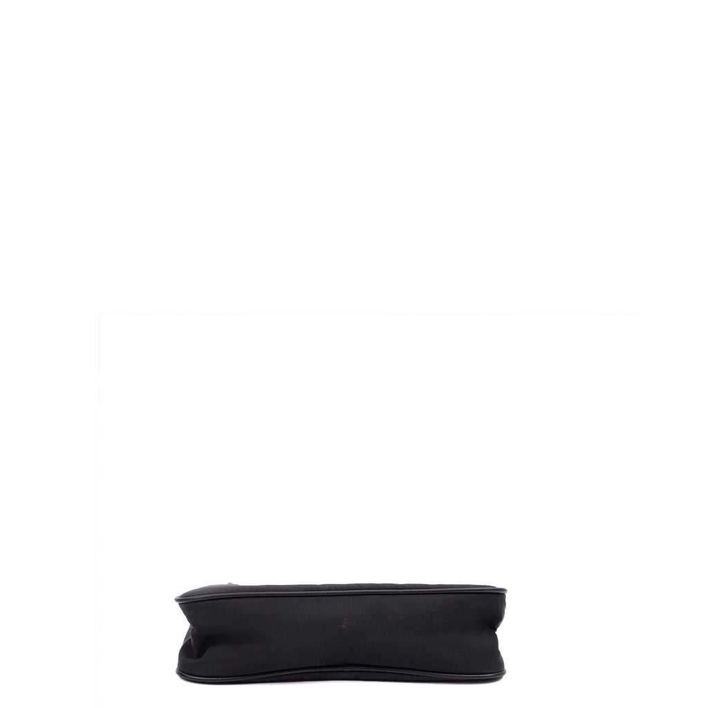 Prada Cross Body Re-Edition 2005 Re-Nylon Bag in Black, Nylon