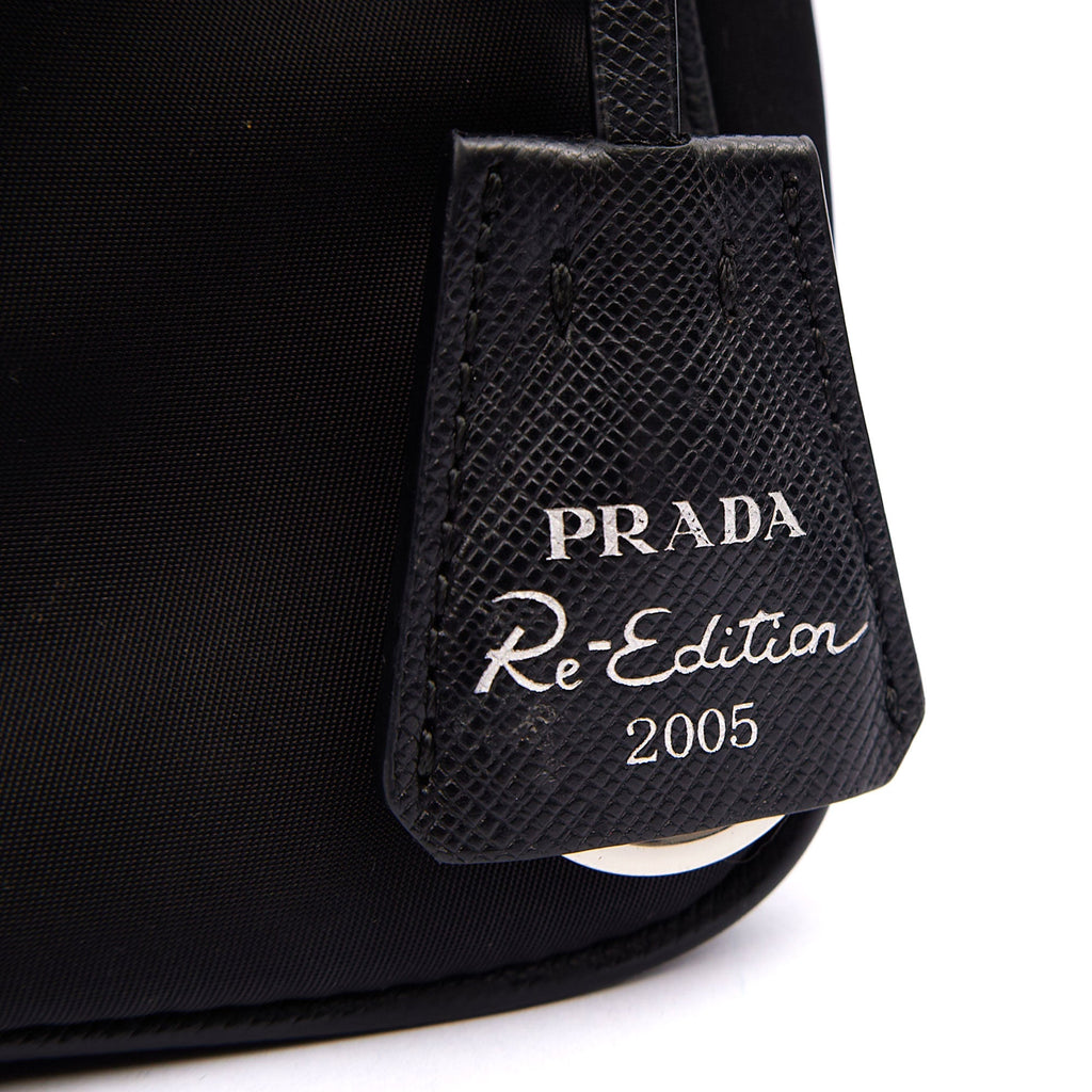 Prada Cross Body Re-Edition 2005 Re-Nylon Bag in Black, Nylon