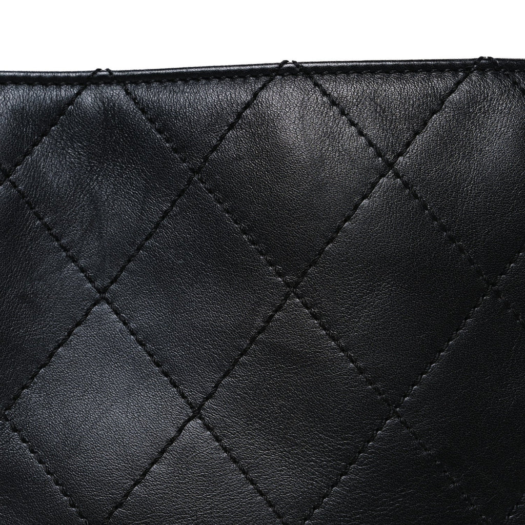 Lambskin Diamond Stitched Shoulder Bag Black