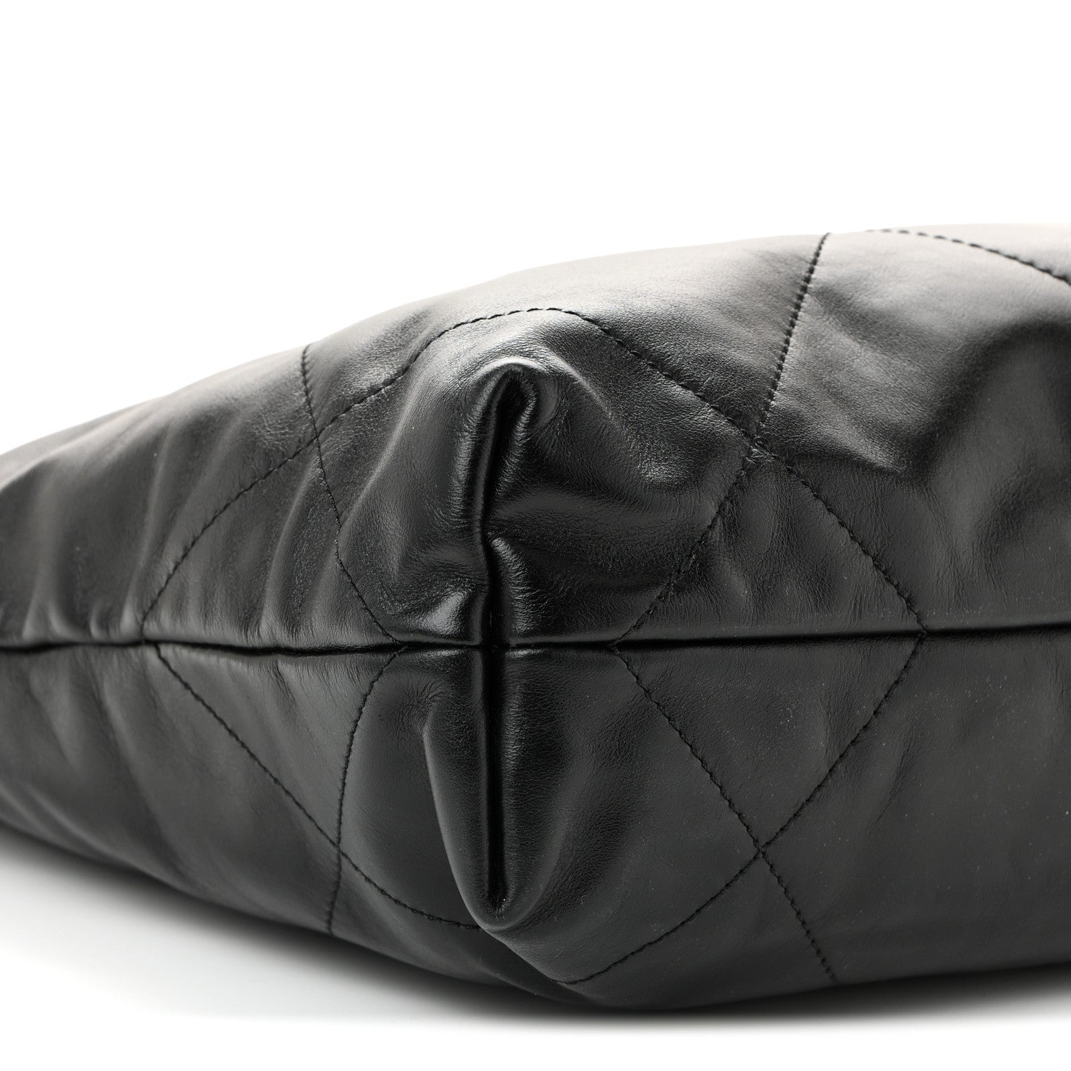 Shiny Calfskin Quilted Small Chanel 22 Black