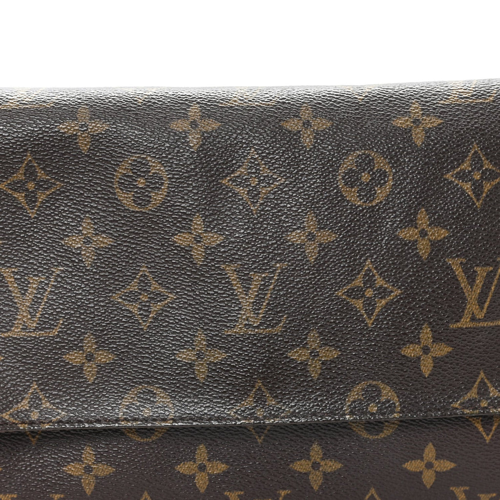 Monogram Mini Looping